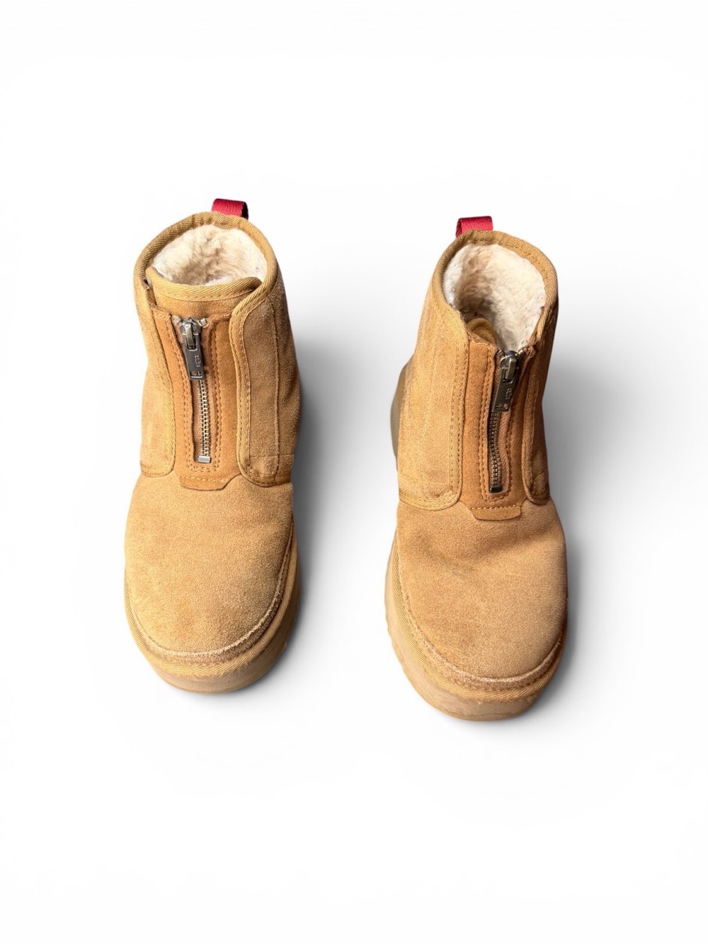 UGG Neumel Boots Women’s Size 9 Suede Cozy Casual Winter Boots